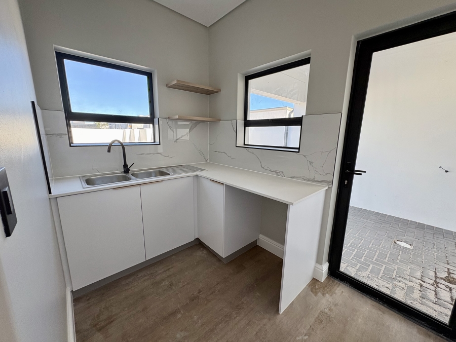 4 Bedroom Property for Sale in Sandown Western Cape